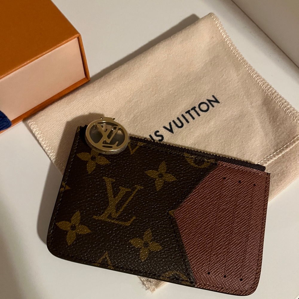 💕SOLD-Louis Vuitton Monogram Romy Card Holder